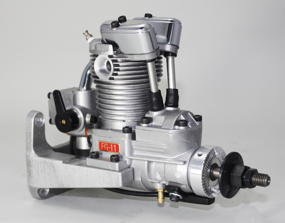 SAITO　FG-11　4サイクルガソリンエンジン　(エンジンマウント付）　(お取り寄せ)