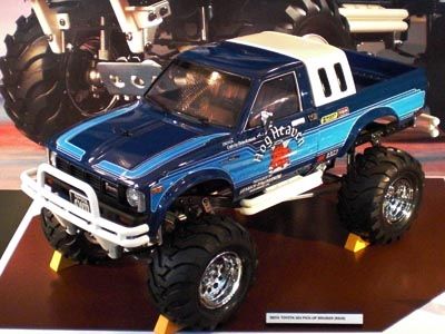 タミヤ トヨタ　ハイラックス４ＷＤ ハイリフト（RN36） 組立キット【取寄せ】