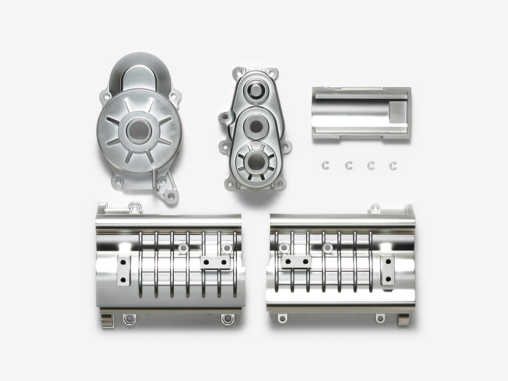 タミヤ　OP1750　　4x4　ピックアップ　マットクロームギヤボックス(Aパーツ)