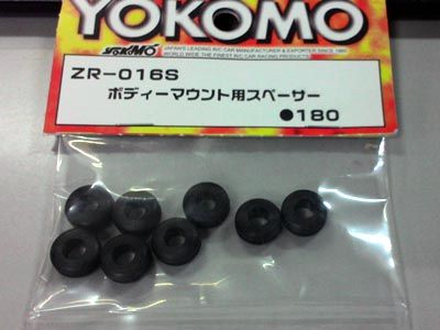 ヨコモ　ZR-016SA　ボディーマウント用スペーサー