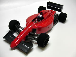 Z0006L#　　F104W用レジェンドF1ボディ　F190タイプ　ライトウエイト